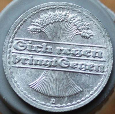 50 пф 1920 D_.JPG